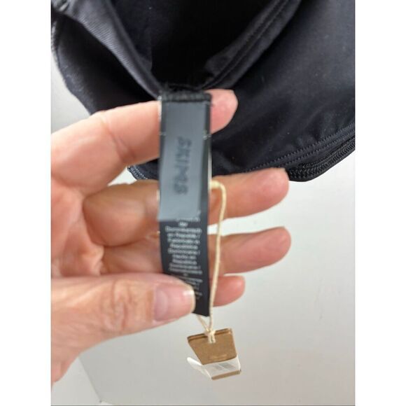 SKIMS NWT Square Neck Scoop Top in Obsidian Size 3X - Picture 5 of 7